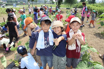 小机食育雑草抜き (4).jpg