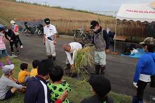 （3）大治さん説明.jpg