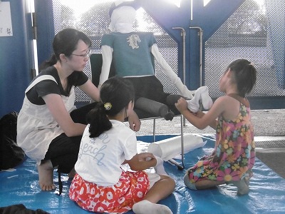 新横浜公園の田んぼに今年もかかし（案山子）が登場しました！ - 日産