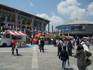 日産スタジアムで 横浜ｆ マリノスのゲームを観よう 日産スタジアム