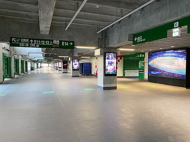 日産スタジアム NISSAN STADIUM